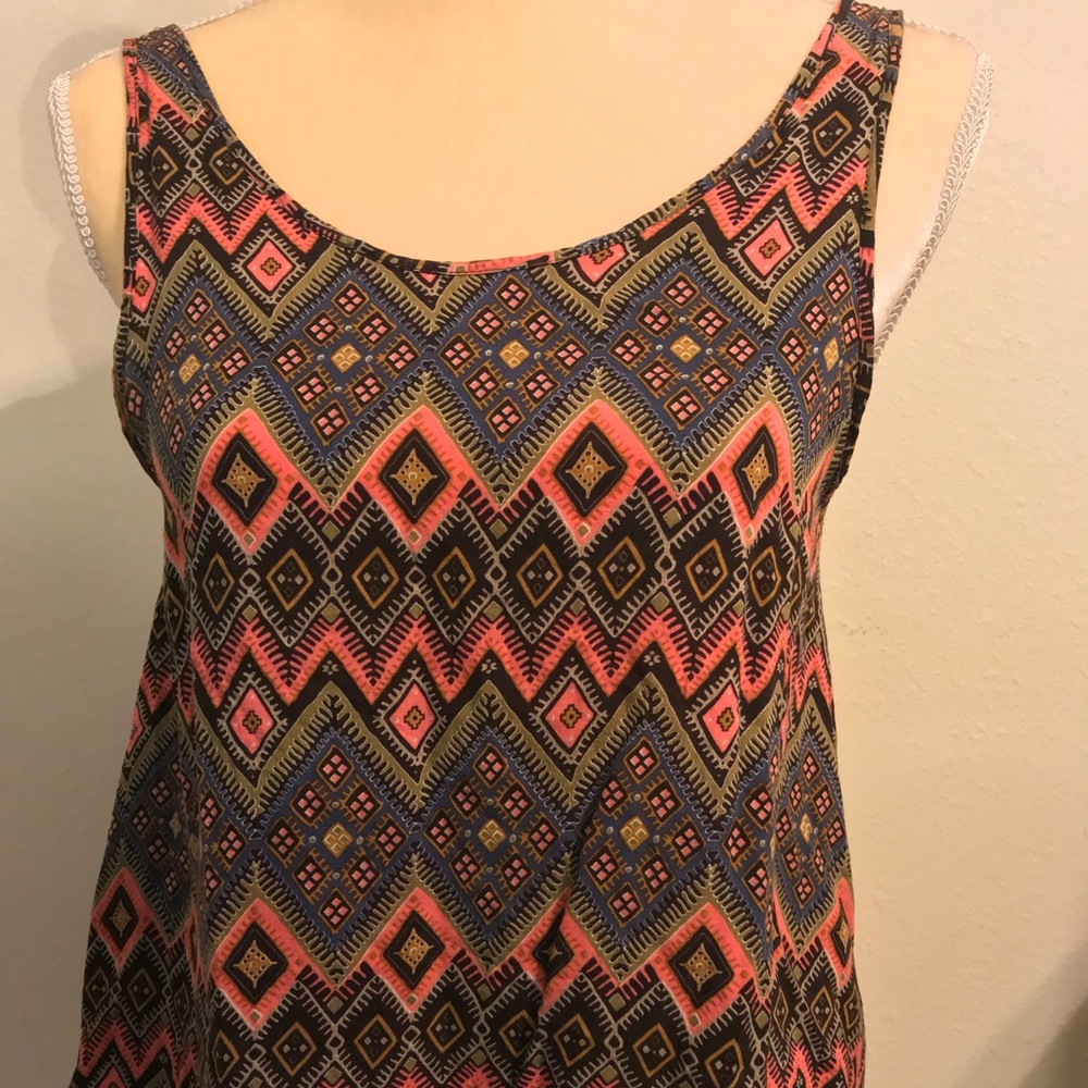 Forever 21 Blouse Top geometric style